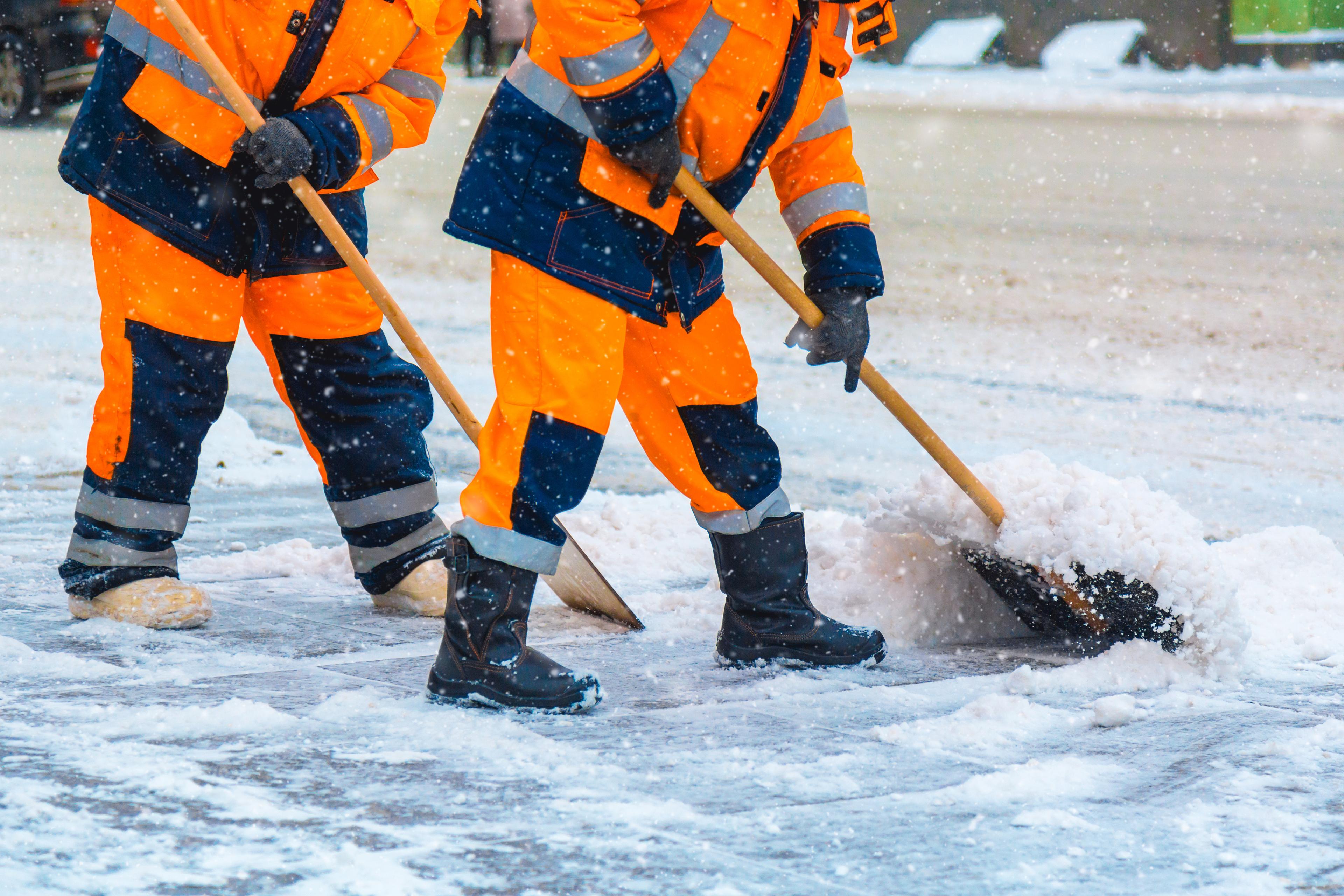 Industry | Snow Removal Business Software | Contained Deck + Trustbar > Card 1 - Image